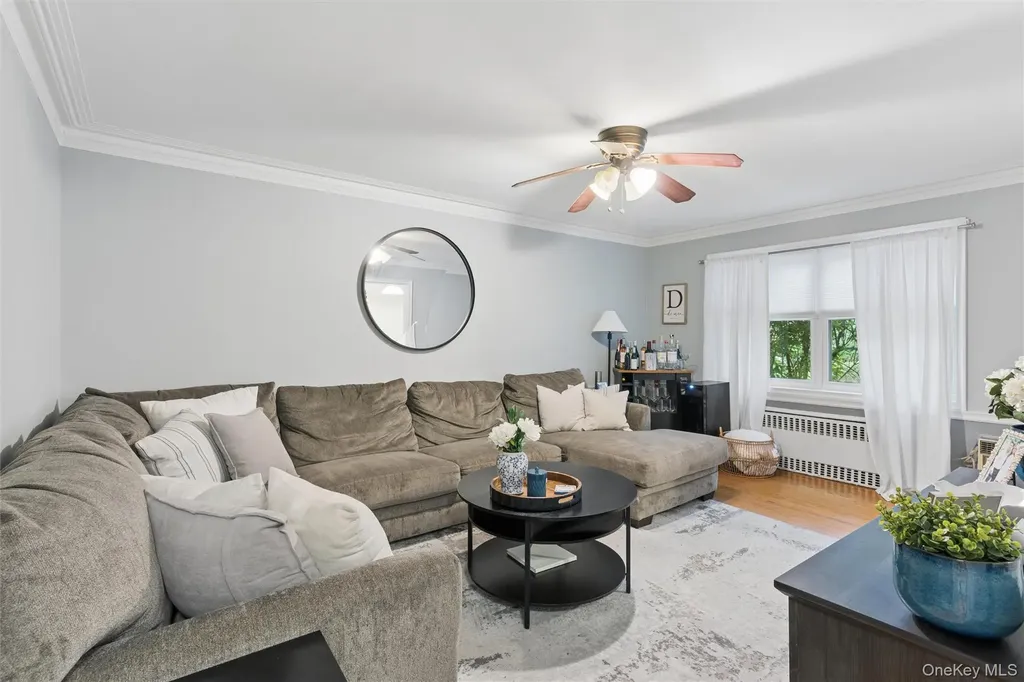 43 N Forest Avenue Rockville Centre NY 11570