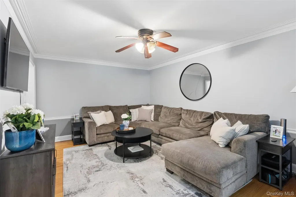 43 N Forest Avenue Rockville Centre NY 11570
