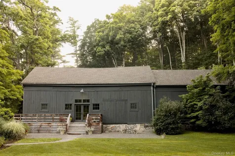 85 Hammertown Road Pine Plains NY 12567