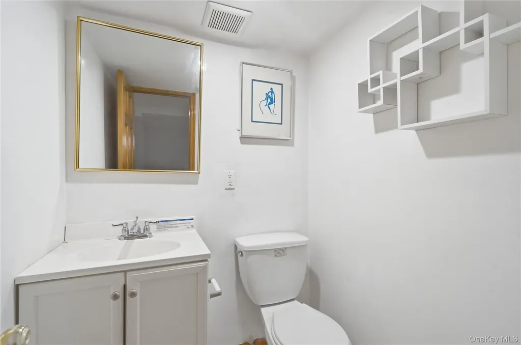 2934 161st Street Flushing NY 11358
