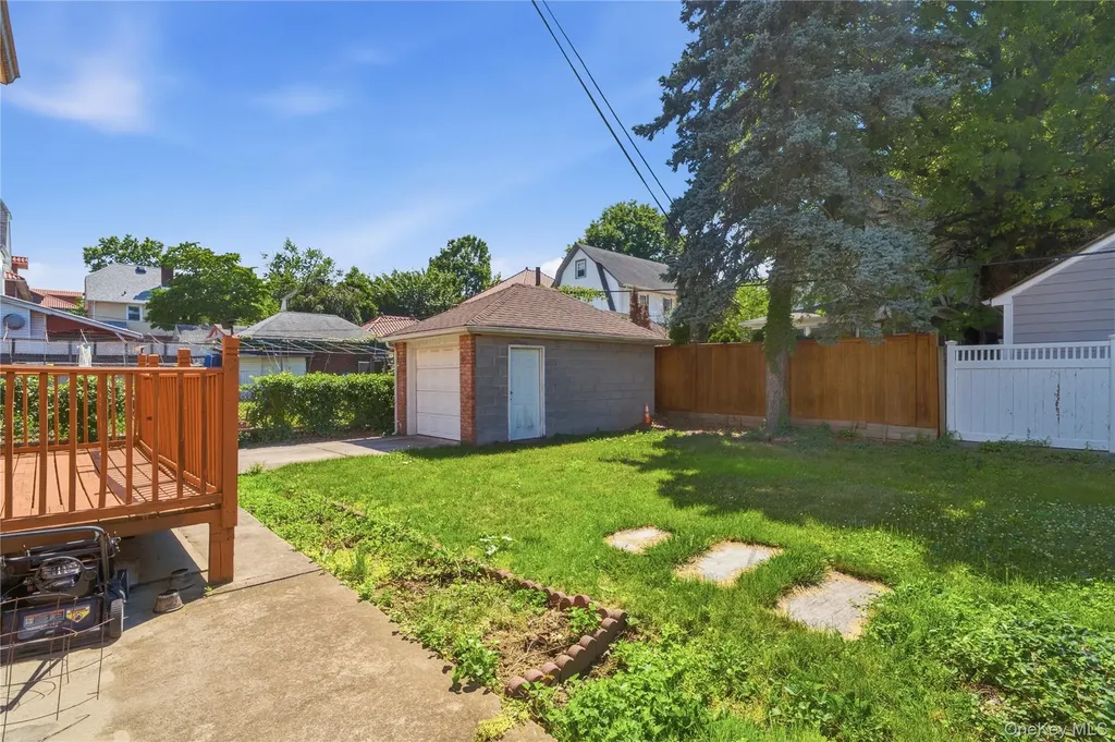 2934 161st Street Flushing NY 11358