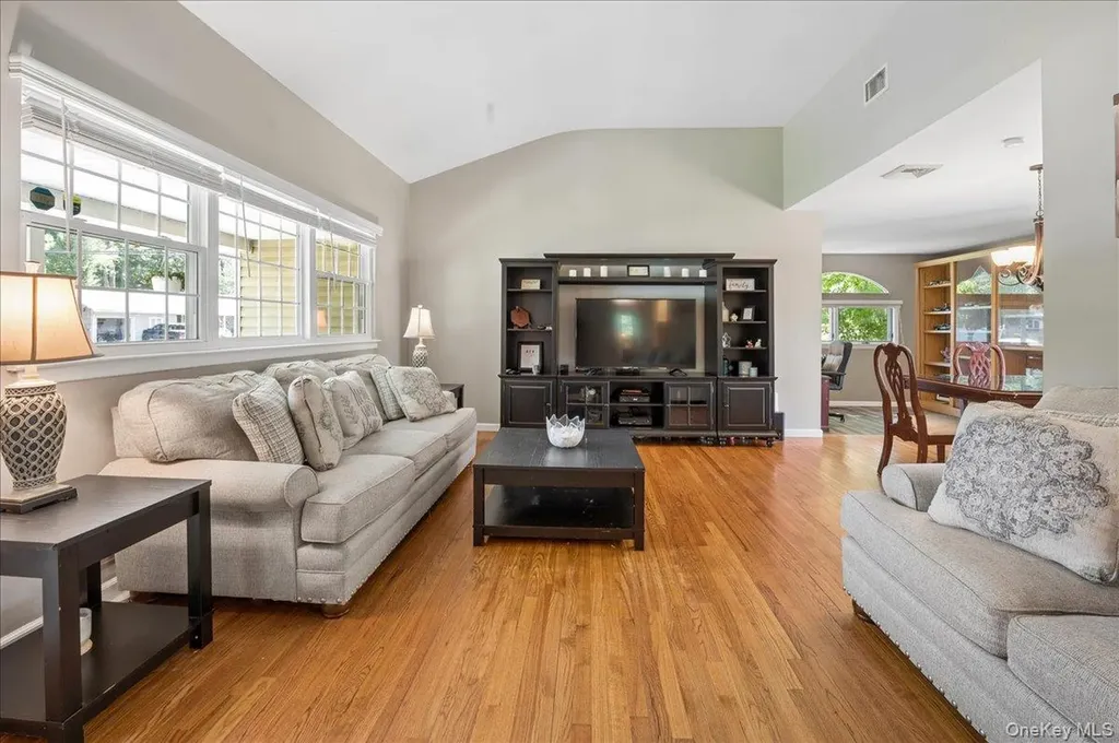 5 Marcus Road West Nyack NY 10994