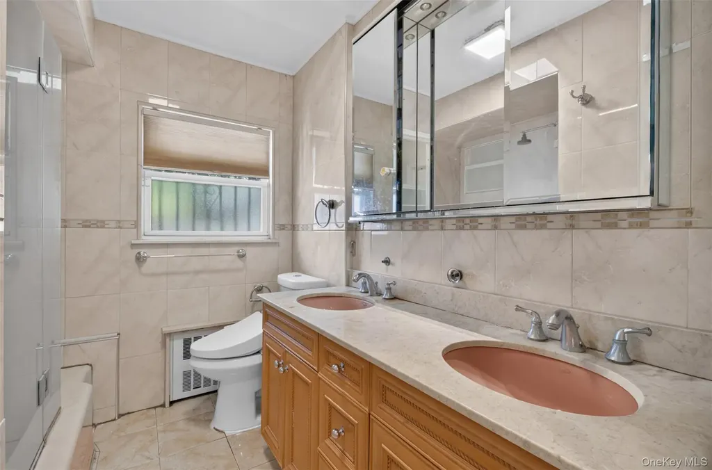 218-21 Stewart Road Hollis Hills NY 11427