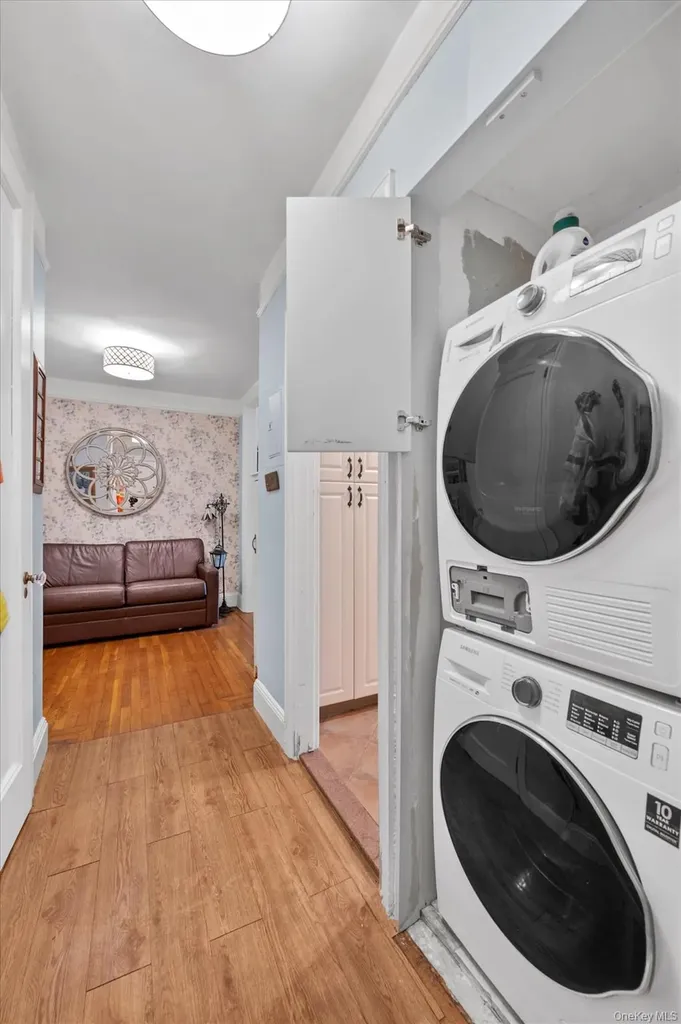240 Bronxville Road Bronxville NY 10708