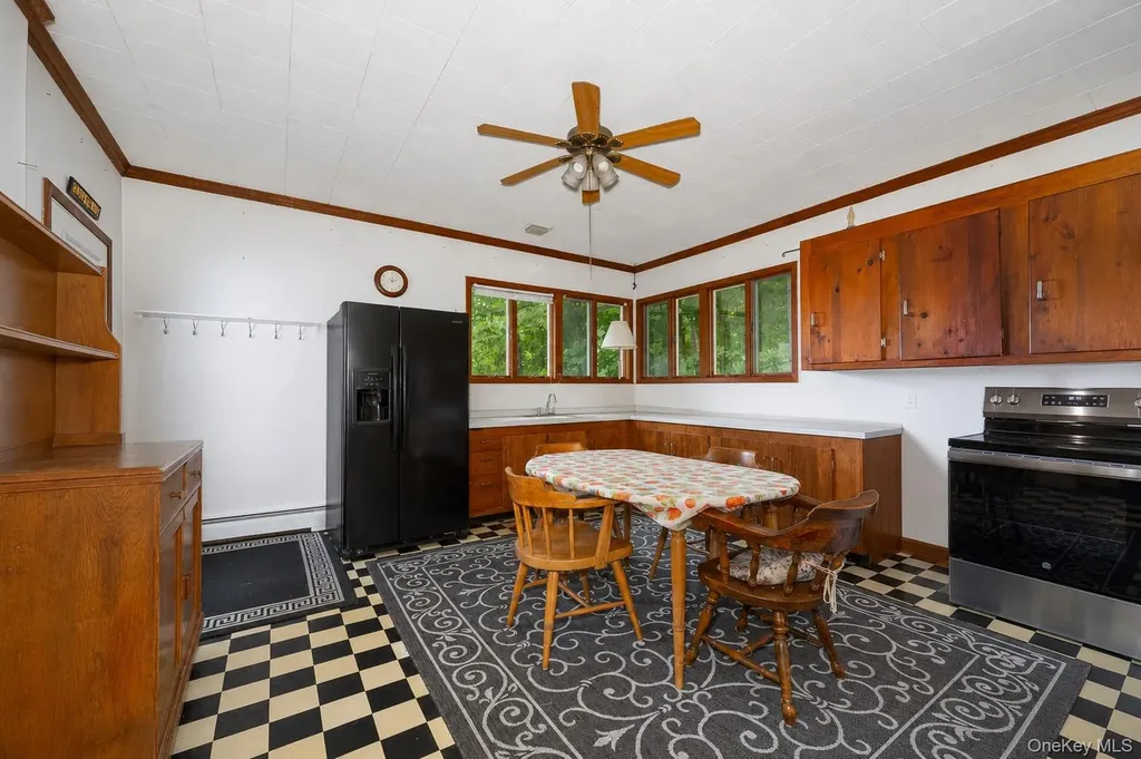 357 Pumpkin Lane Clinton Corners NY 12514