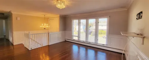 123 Southern Parkway Plainview NY 11803