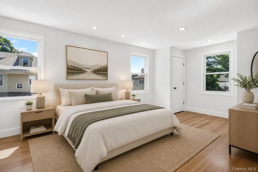 118 Willow Street Roslyn Heights NY 11577