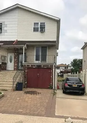 241 Regis Drive Staten Island NY 10314