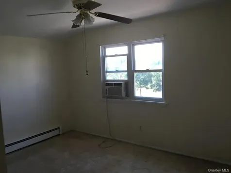 241 Regis Drive Staten Island NY 10314