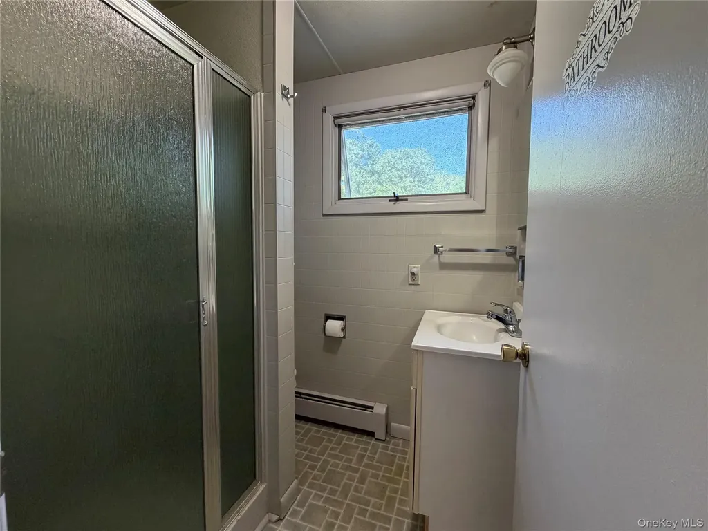 1390 Kings Highway Chester NY 10918