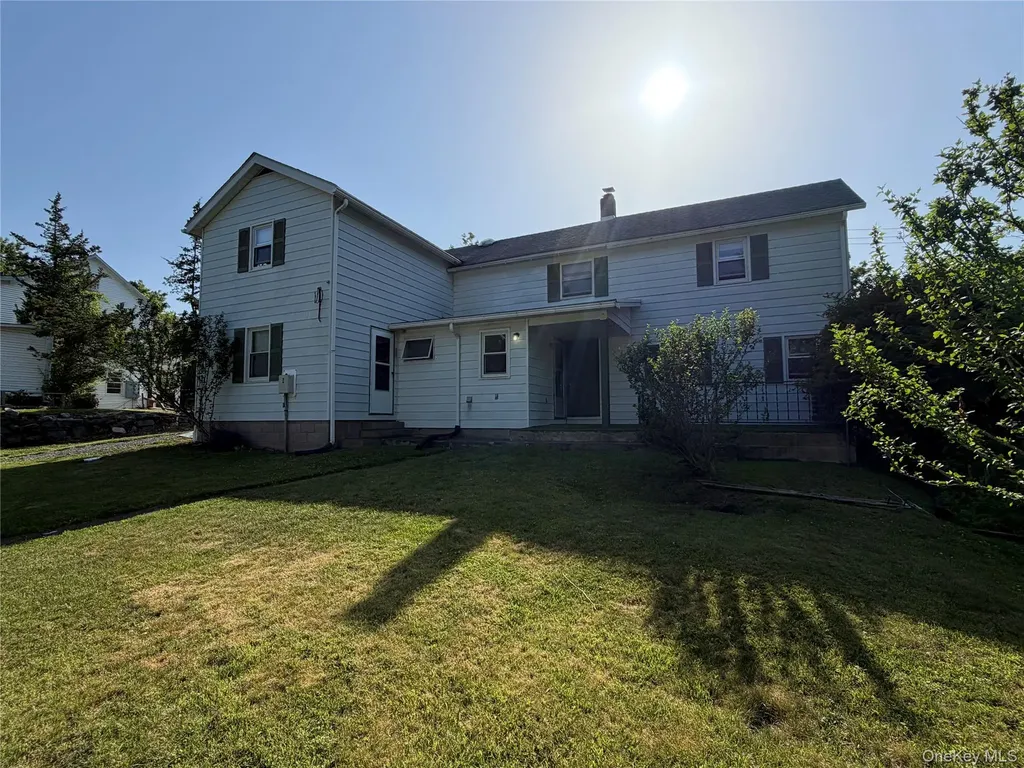 1390 Kings Highway Chester NY 10918