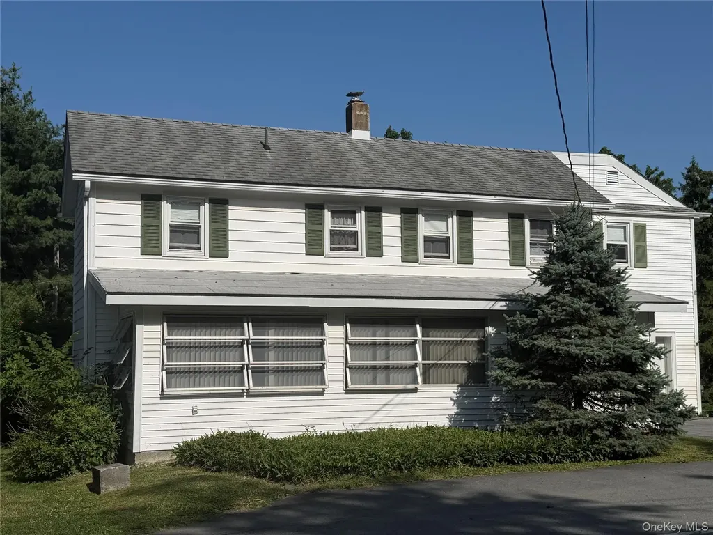 1390 Kings Highway Chester NY 10918