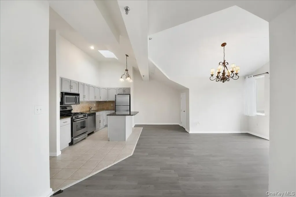 1424 Outlook Avenue Bronx NY 10465