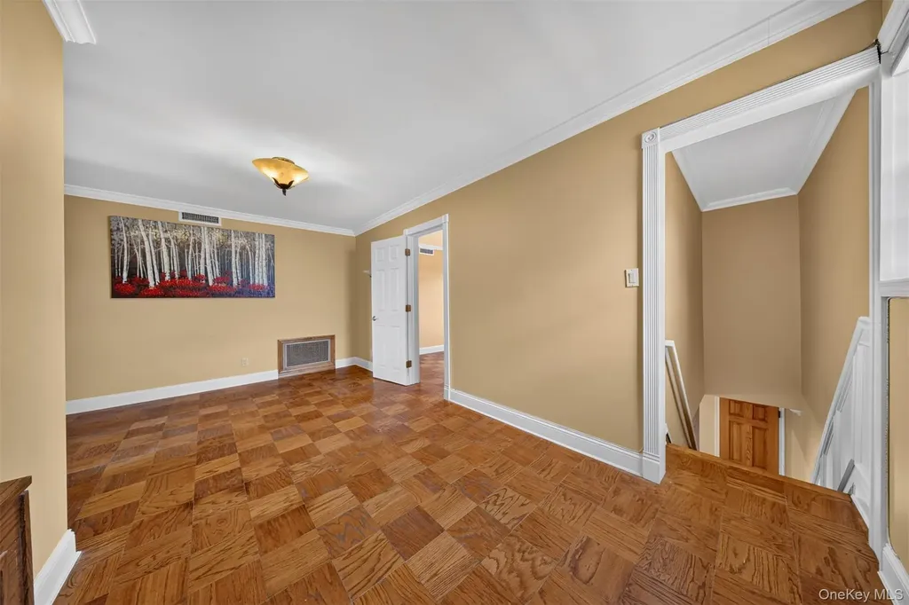 25-36 163rd Street Flushing NY 11358