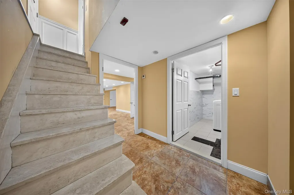 25-36 163rd Street Flushing NY 11358