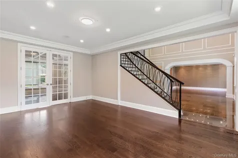 1 Bromley Court Muttontown NY 11791