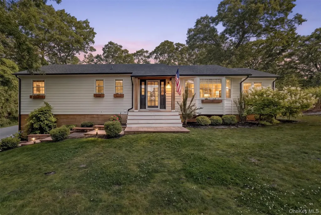 3 Russell Drive Wading River NY 11792
