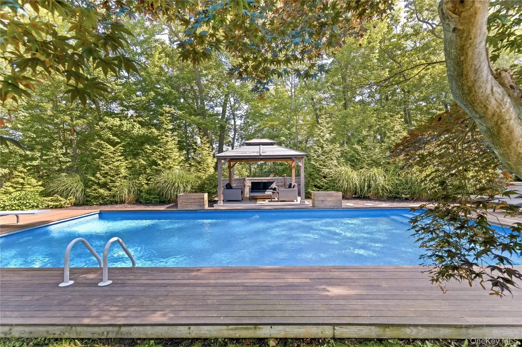 3 Russell Drive Wading River NY 11792