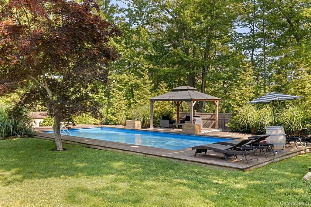 3 Russell Drive Wading River NY 11792