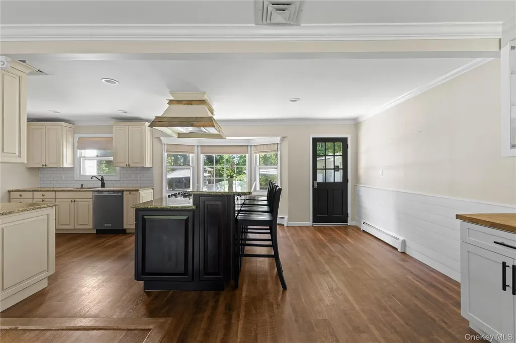 3 Russell Drive Wading River NY 11792