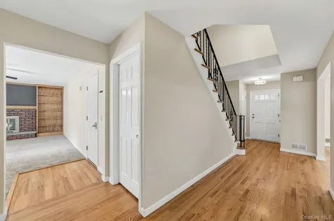 40 Sammis Lane White Plains NY 10605
