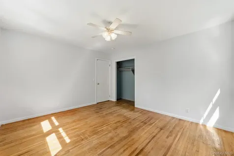 40 Sammis Lane White Plains NY 10605