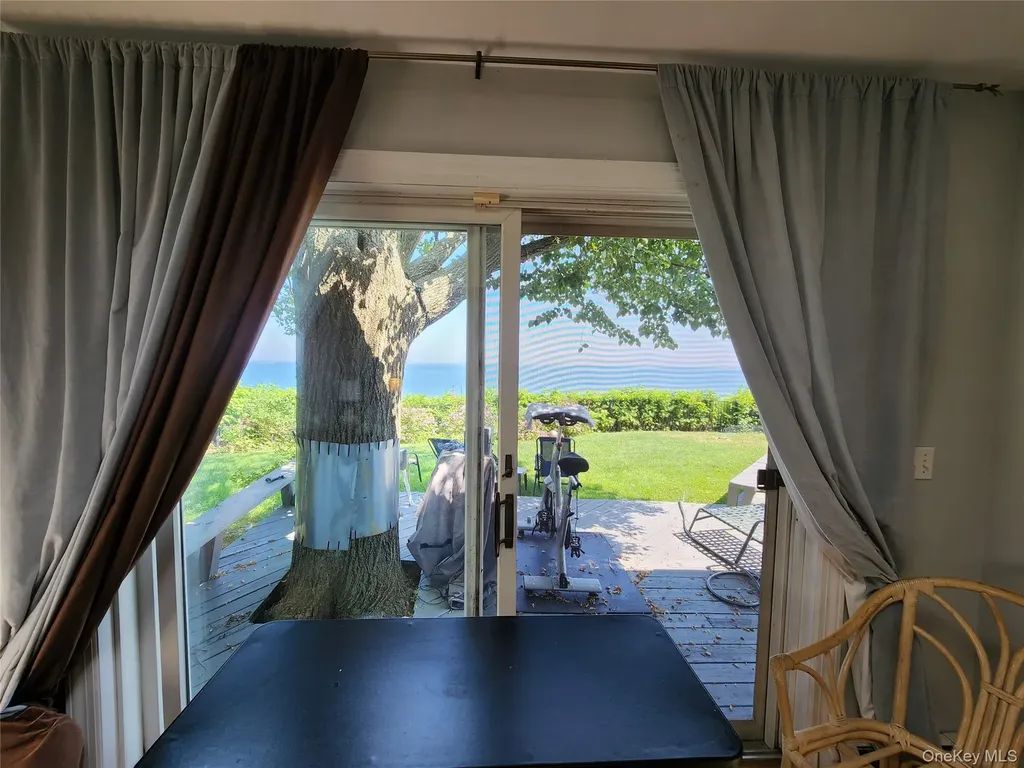 7 Riverhead Road Sound Beach NY 11789