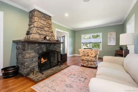 107 Puritan Drive Port Chester NY 10573