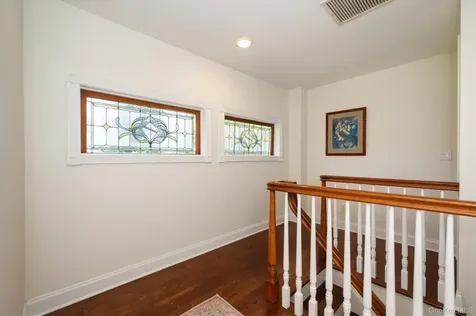 107 Puritan Drive Port Chester NY 10573