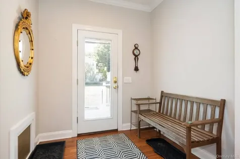 107 Puritan Drive Port Chester NY 10573