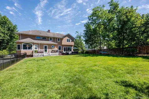 107 Puritan Drive Port Chester NY 10573