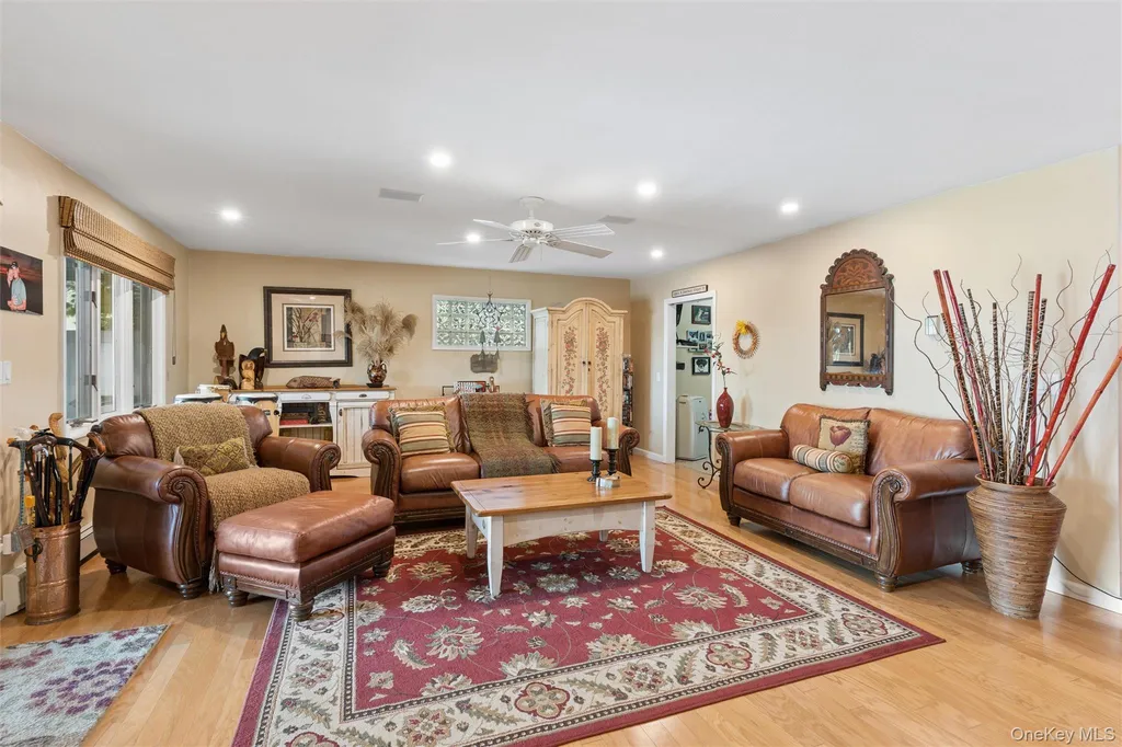 2883 Judith Drive Bellmore NY 11710