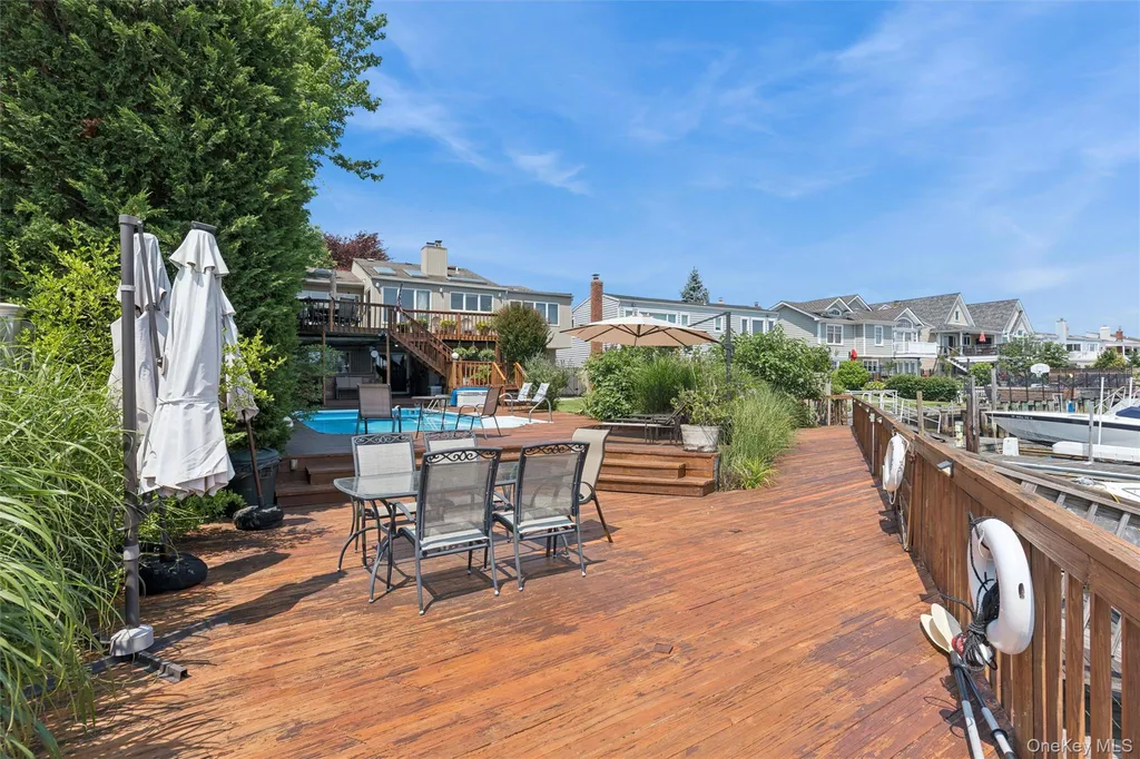 2883 Judith Drive Bellmore NY 11710