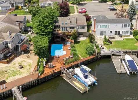 2883 Judith Drive Bellmore NY 11710