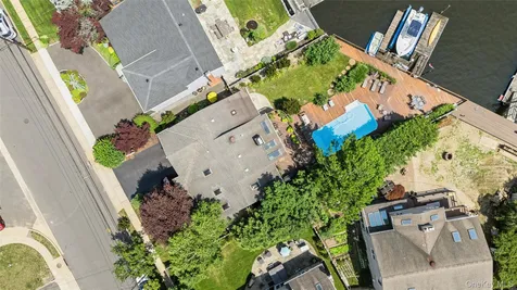 2883 Judith Drive Bellmore NY 11710