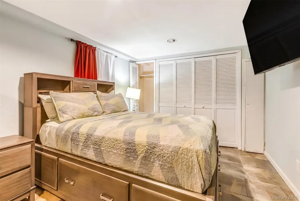 18 Pleasant Place Brooklyn NY 11233