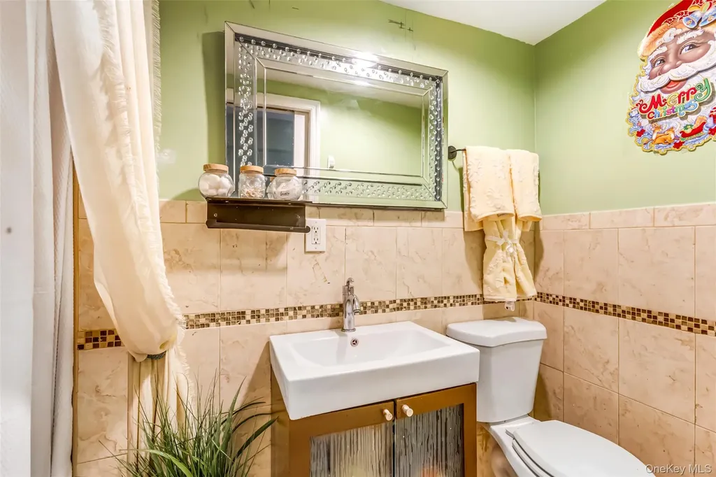18 Pleasant Place Brooklyn NY 11233