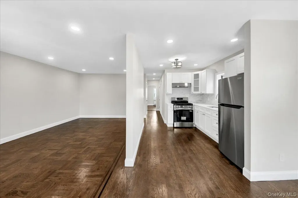 3227 Bruckner Boulevard Bronx NY 10461