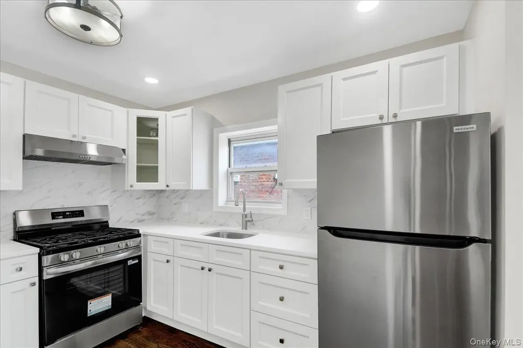 3227 Bruckner Boulevard Bronx NY 10461