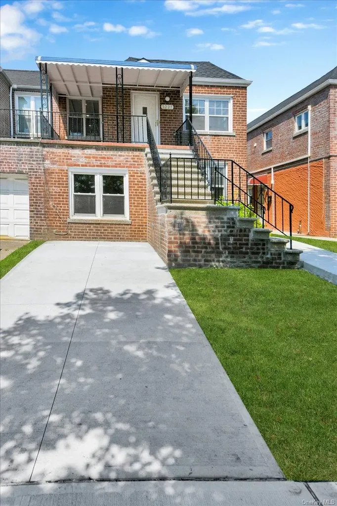 3227 Bruckner Boulevard Bronx NY 10461