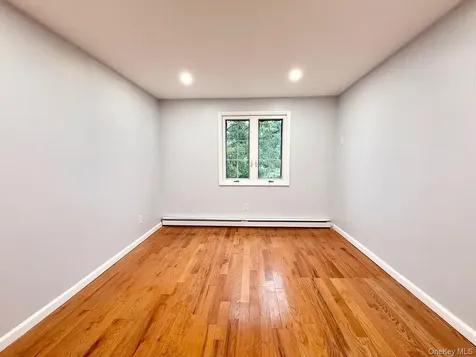 20 Baylis Place Syosset NY 11791
