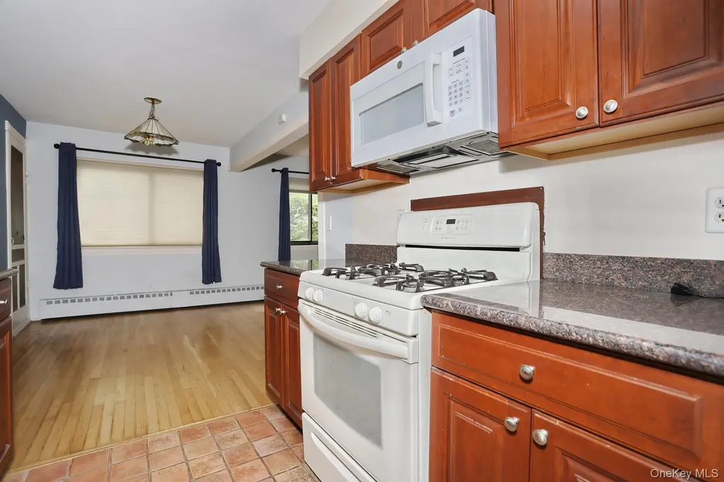 6 W Lawrence Park Drive Piermont NY 10968