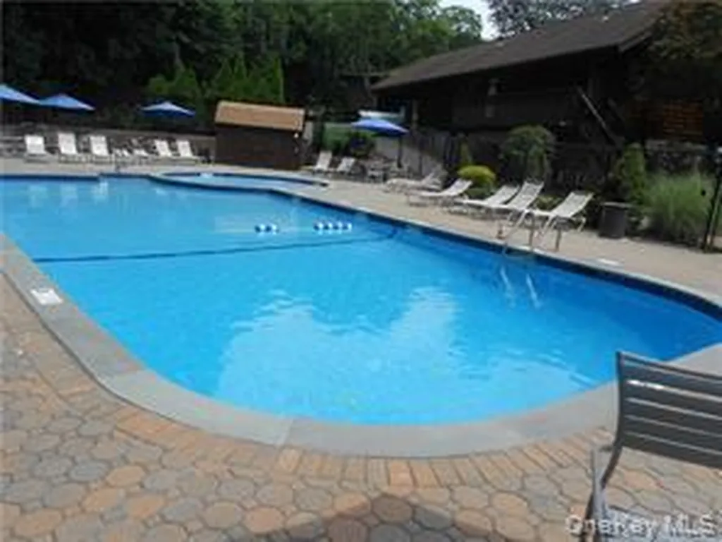 6 W Lawrence Park Drive Piermont NY 10968
