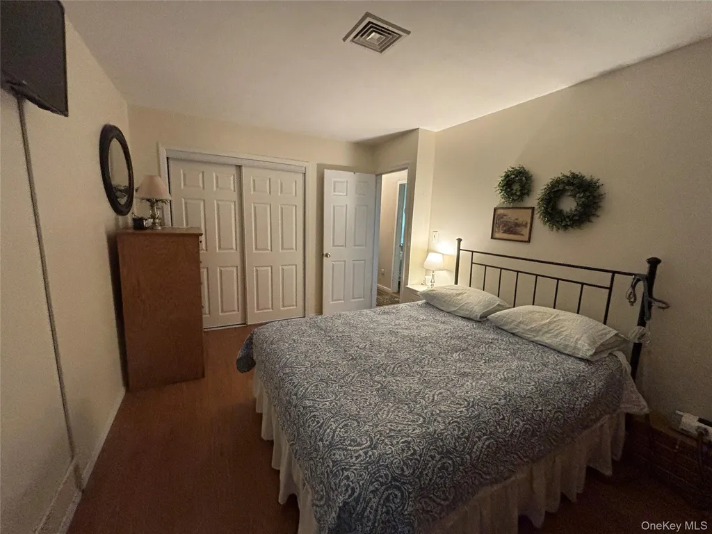72 Fanning Boulevard Riverhead NY 11901