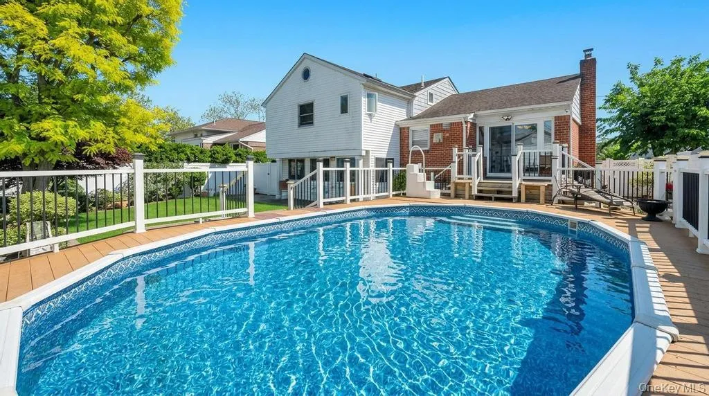2182 Baylis Avenue Elmont NY 11003