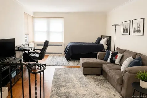 210 Martine Avenue White Plains NY 10601