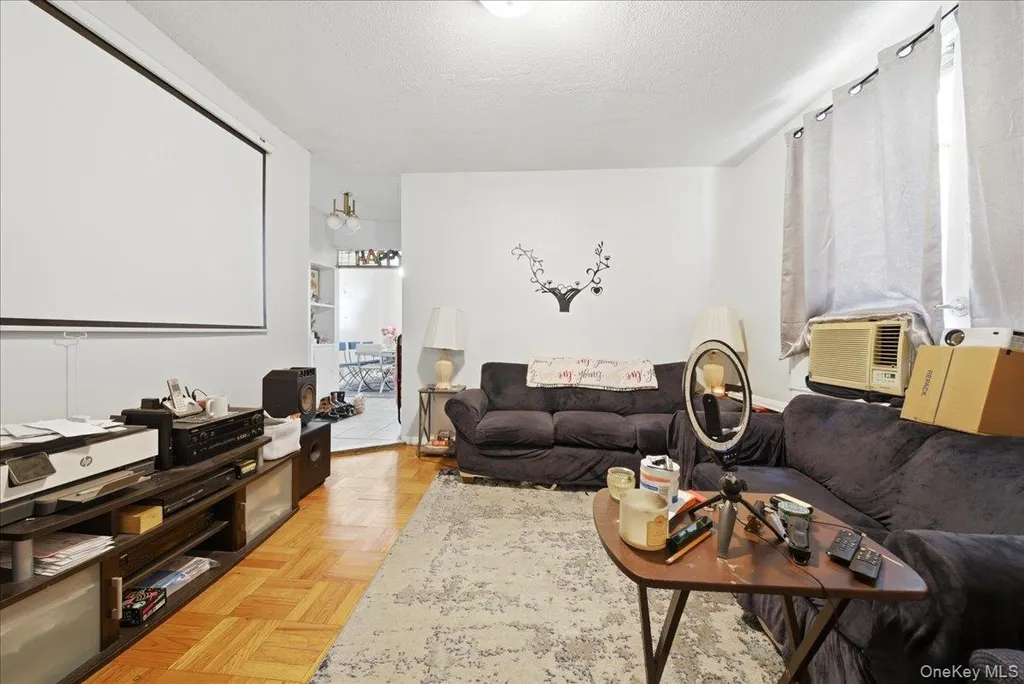 3232 Bronxwood Avenue Bronx NY 10469