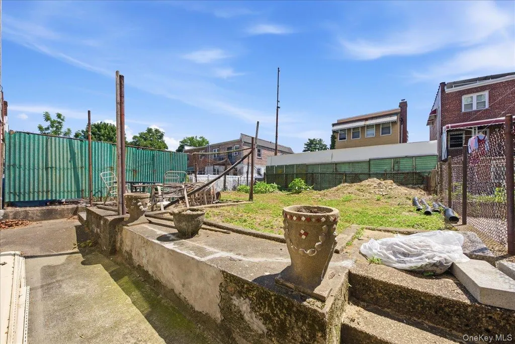 3232 Bronxwood Avenue Bronx NY 10469