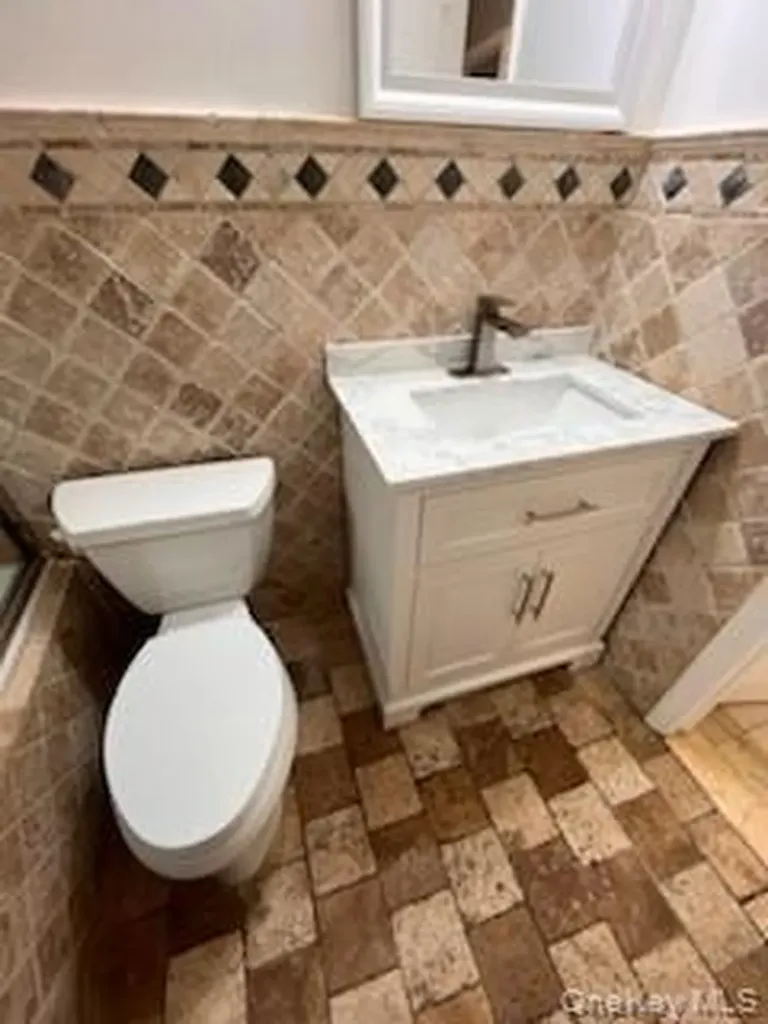 44 Commander Avenue Hempstead NY 11550
