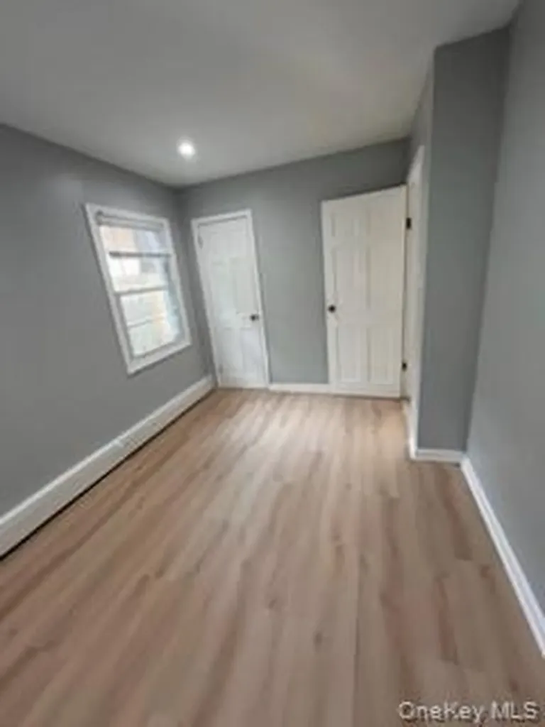 44 Commander Avenue Hempstead NY 11550